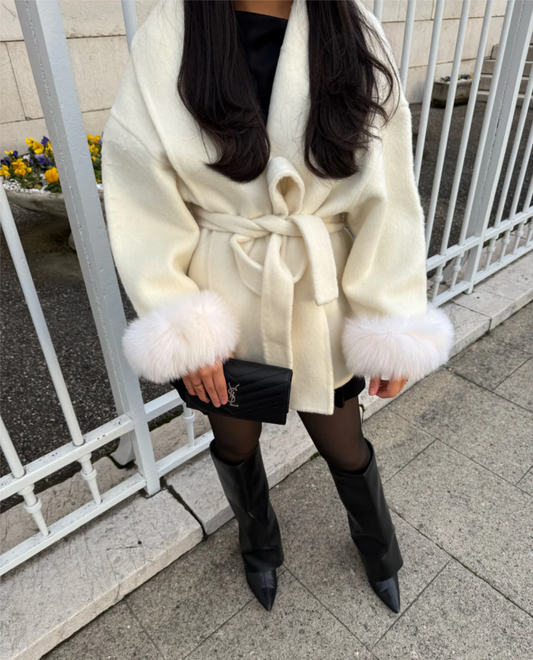 MANTEAU EN LAINE AVEC FOURRURE – BLANC