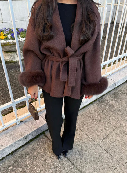 MANTEAU EN LAINE AVEC FOURRURE